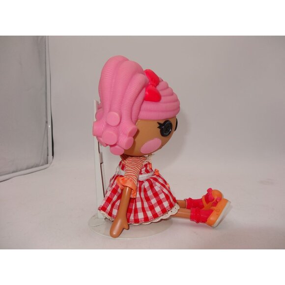 Lalaloopsy Pepper Pots and Pans Doll With Pink Sew Bed & Pillow - Picture 15 of 16